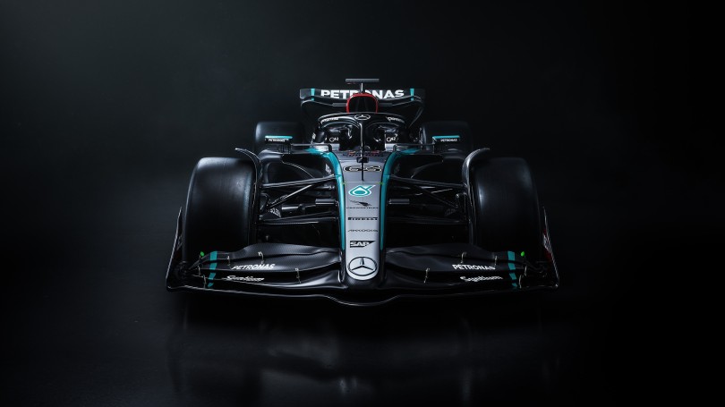 w15