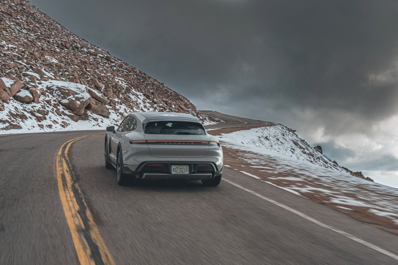 Porsche-Taycan-Cross-Turismo-Three-Miles-Up-Altitude-Record-4