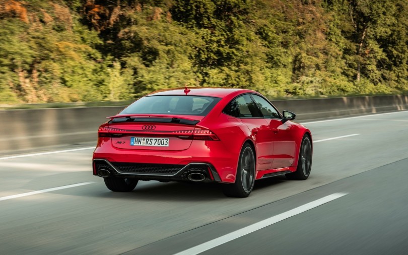 rs7 sporback1
