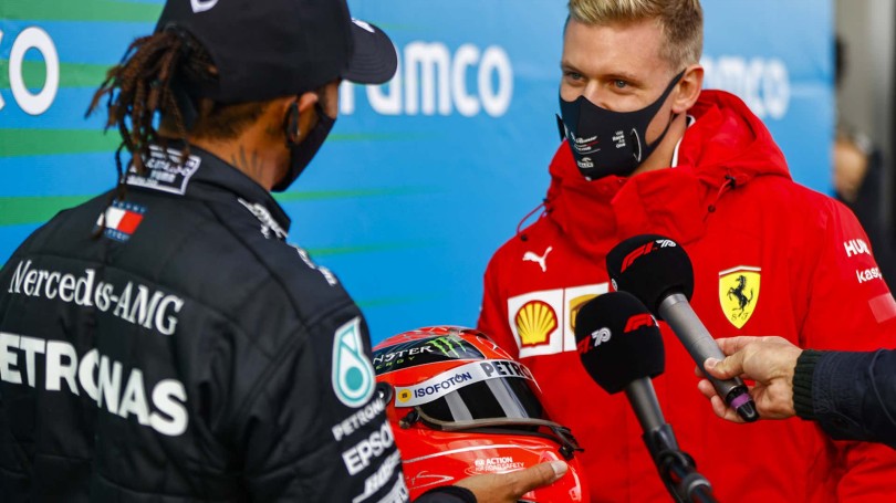 Ham-schumi-helmet