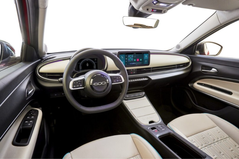 Fiat-600-Hybrid-3
