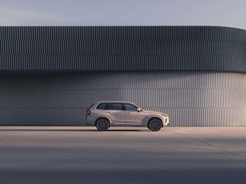 3-volvo-xc90-facelift-2024
