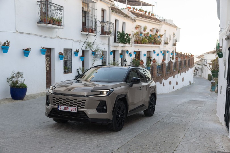 Toyota-RAV4-2026-Spain-42
