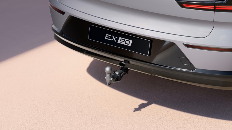 volvo-ex90-kotsadoros