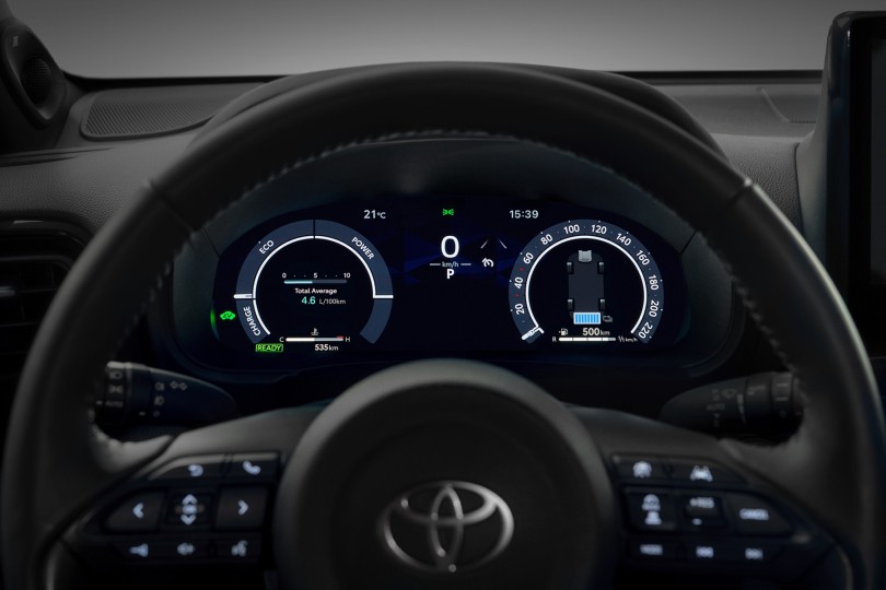 yaris cross