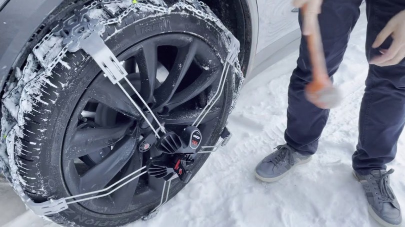 tesla-pirelli-alisides-alysides-xioni