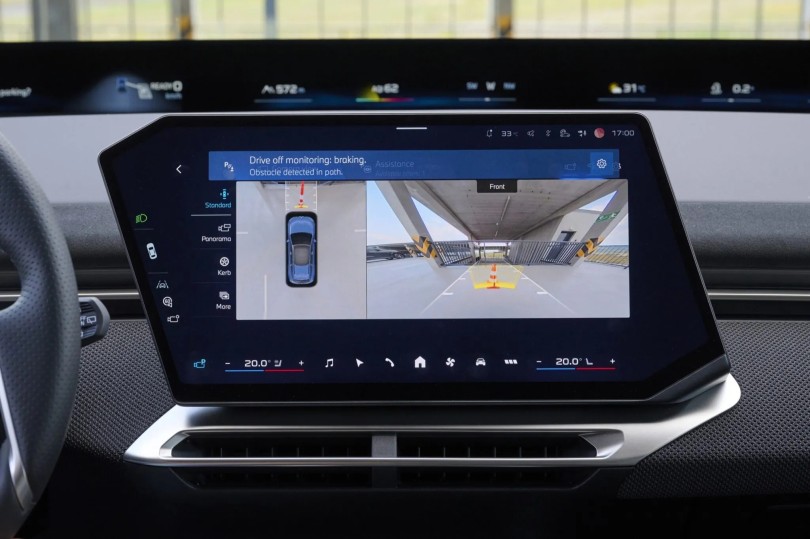 BMW-Neue-Klasse-safety-ix3