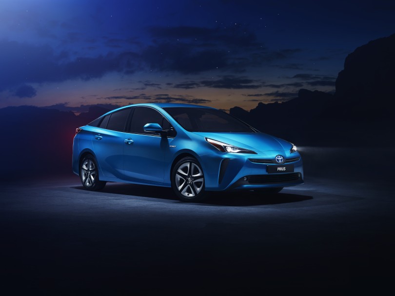 toyota-prius-2022