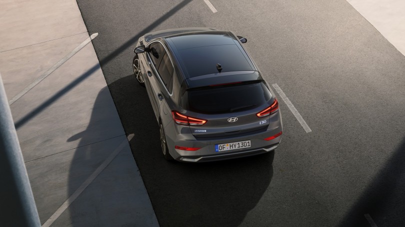 i30