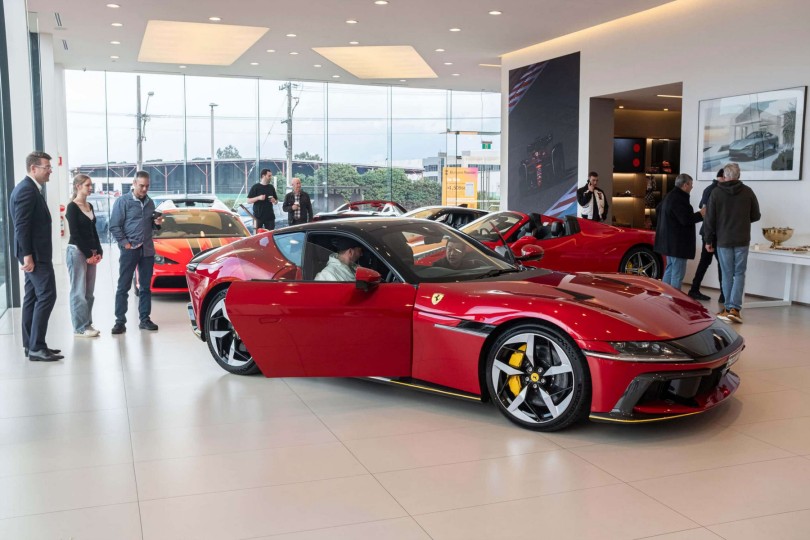ferrari-pelates-01