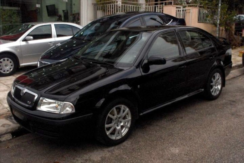 Metaxeirismena-Diesel-Mikromesaia-2013-OCTAVIA