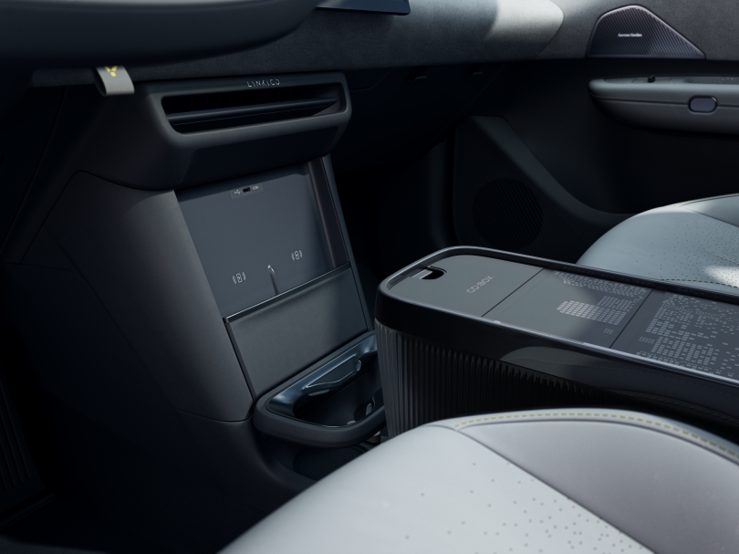 5-lynk&co-02-my27-konsola-asyrmati-fortisi-wireless-charging