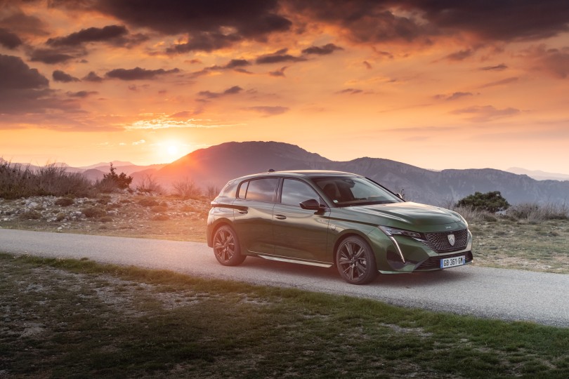 https://www.gocar.gr/cars/PEUGEOT/308/