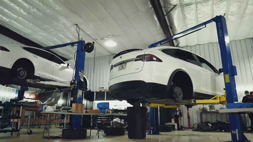 tesla-service-synergeio