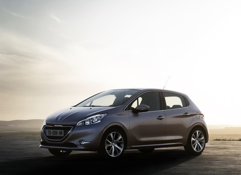 supermini-1.0_Peugeot-208