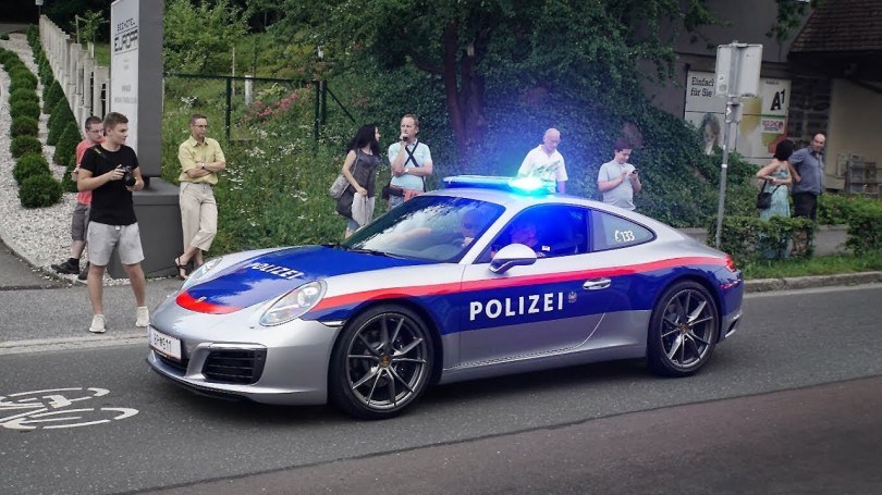 Porsche-911