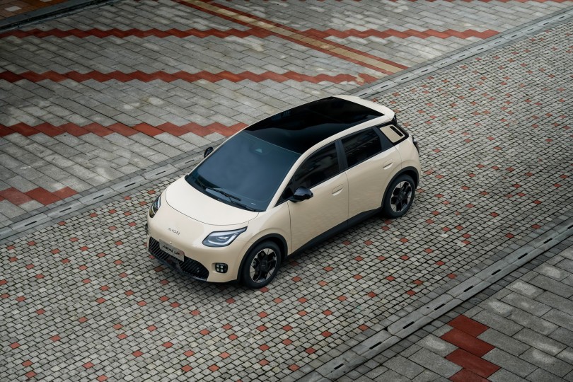 gac-aion-ut-04