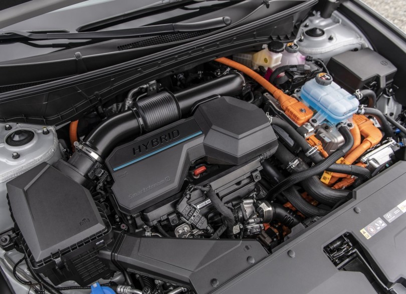 Hyundai-Tucson-PHEV-adv-5
