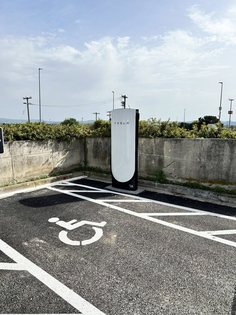 tesla-supercharger-thessaloniki-fortistis-amea