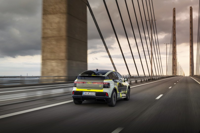 4-audi-a2-prototype-concept