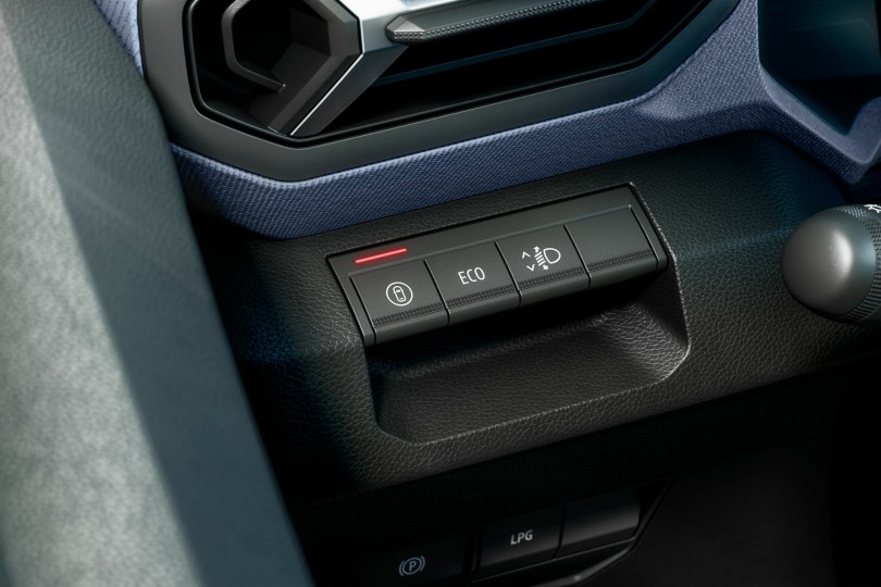 Dacia-Bigster-hybrid-g-150-4X4-lpg-eco-koumpi