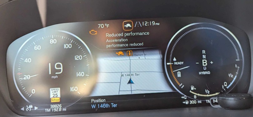 xelona-xelwna-turtle-mode-plug-in-hybrid-volvo-konter-pinakas-organon