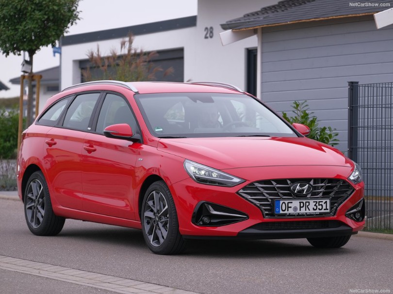 i30