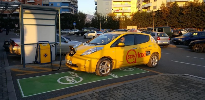 https://cdn.gcdata.gr/c3/810_f5299543c881c986086af8b6ecee80a5.jpg