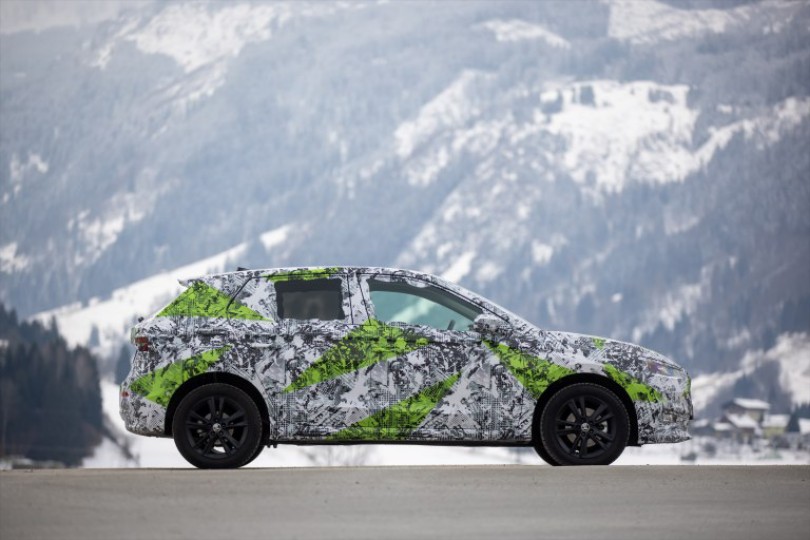 Skoda-Fabia-IVgen-side