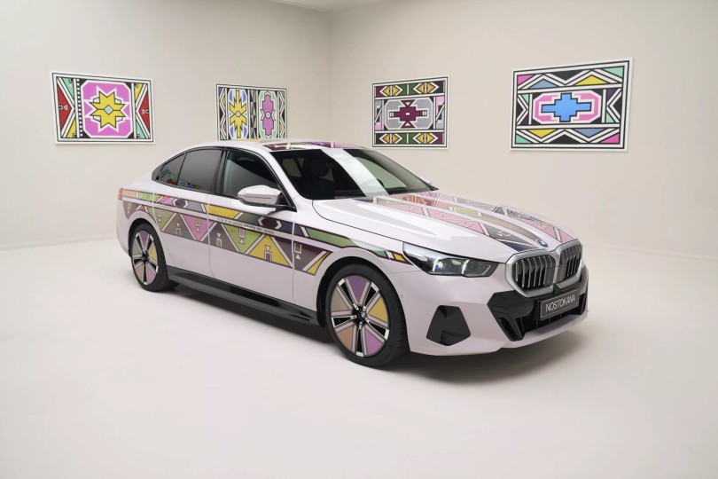 2-bmw-i5-flow-nostokana