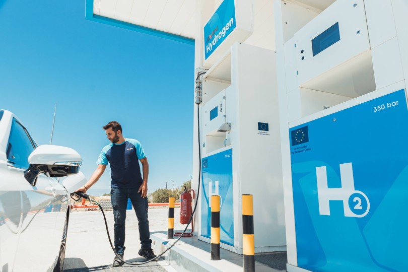 toyota-mirai-ydrogono-hydrogen-pratirio-manika