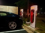 Τέλος στο δωρεάν ρεύμα από την Tesla