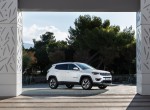 Όλα τα φώτα πάνω στο νέο Jeep Compass