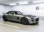 Πωλητήριο σε δύο από τις πιο σπάνιες Mercedes-Benz