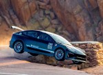 Ένα αγωνιστικό Tesla «απογειώνεται» στο Pikes Peak