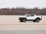 GMC Hummer EV: Κορυφώνονται οι δοκιμές εξέλιξης (video)