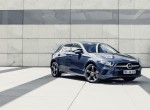 Mercedes-Benz A 250 e: Μπαίνει στην πρίζα!