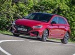 Hyundai i30: Αυτόματο 1.0 turbo ή χειροκίνητο 1.5 turbo στα ίδια λεφτά;