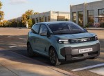 Νέο Dacia Spring: Το είδαμε από κοντά στο Παρίσι - Οι πρώτες τιμές