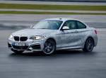 BMW M235i: drift-άρει και χωρίς οδηγό (VIDEO)