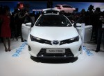 Νέο Toyota Auris Hybrid 2013