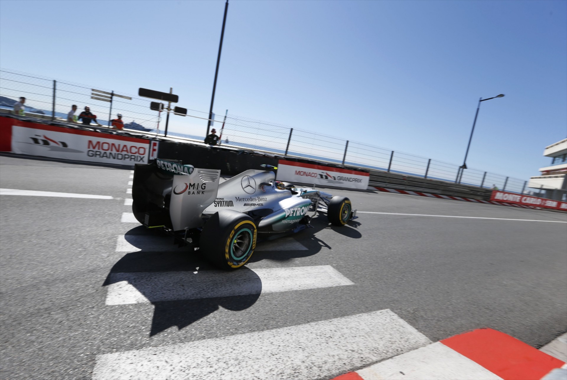 Pole position για τον Rosberg στο Μονακό 