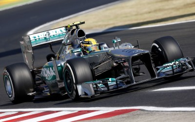 Στην Pole o Hamilton