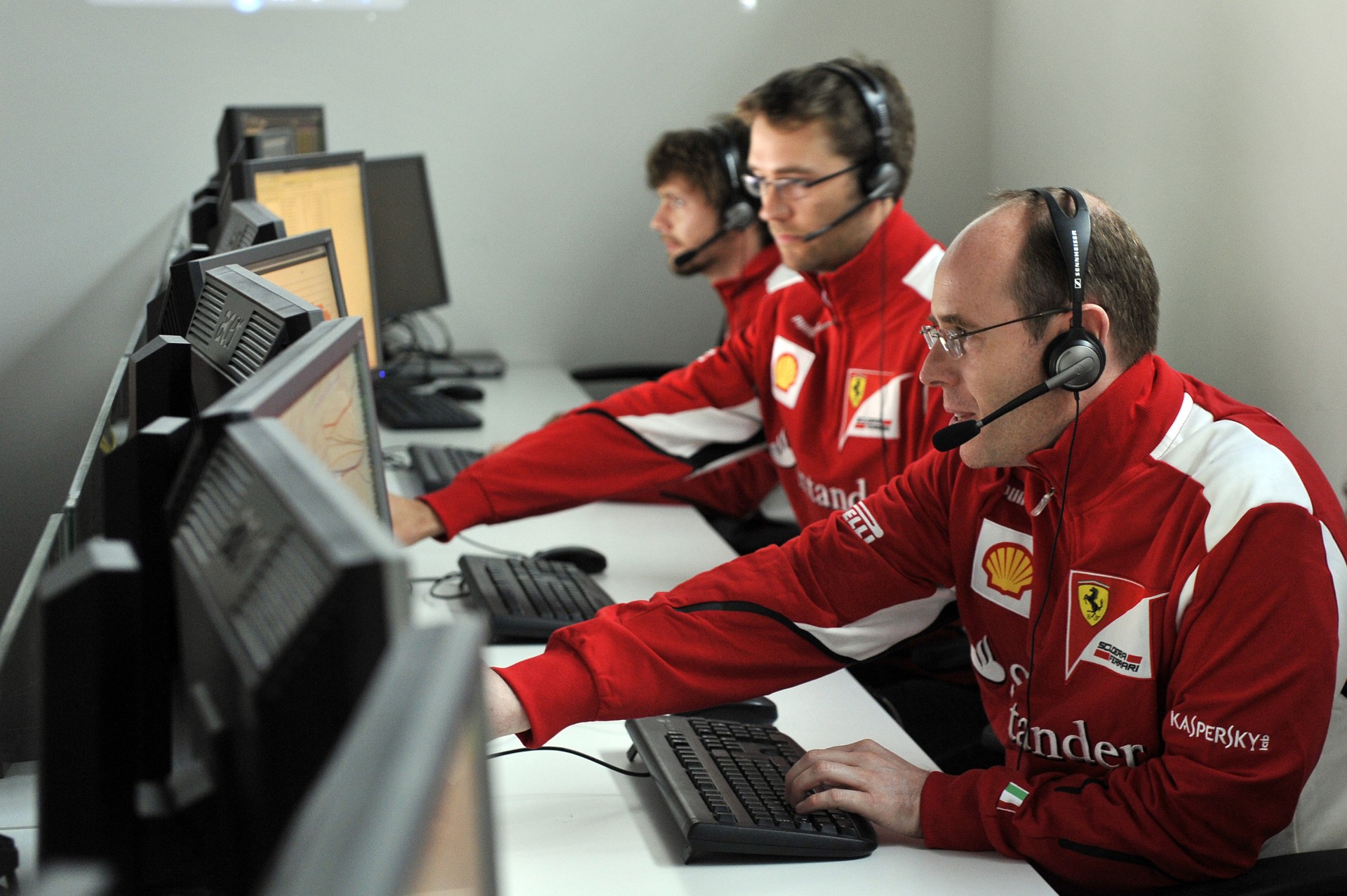 GoCar.gr speaks to Neil Martin