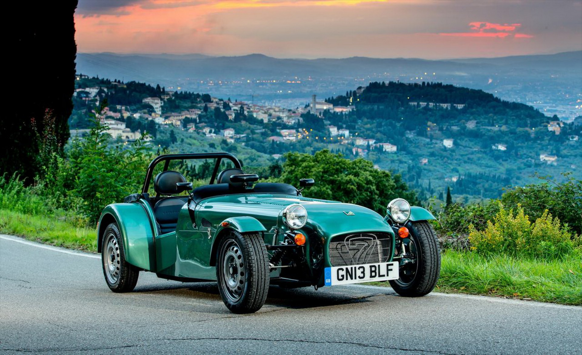 Caterham Seven 165: Back to the basics