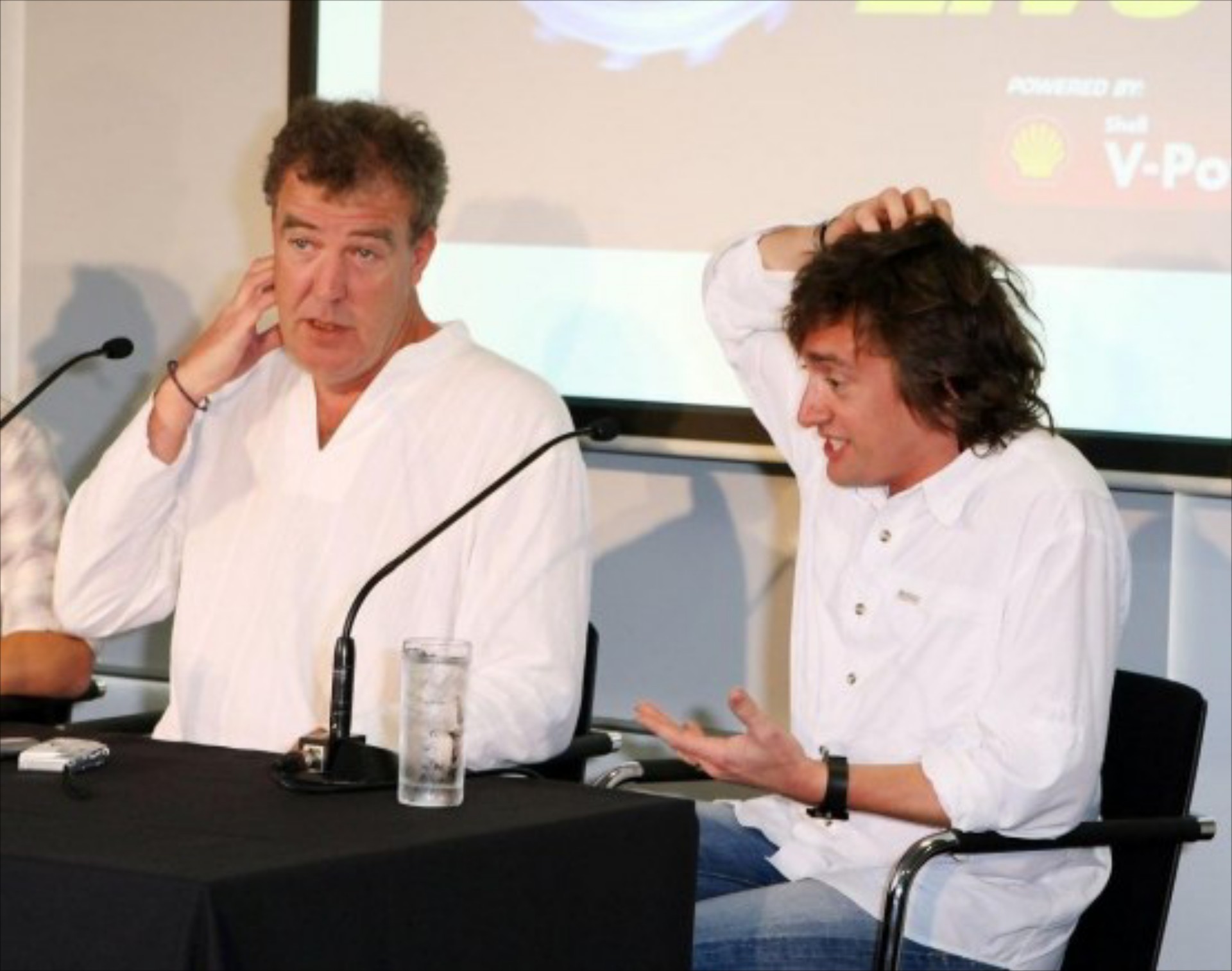 Clarkson και Hammond συνελήφθησαν για ταχύτητα

