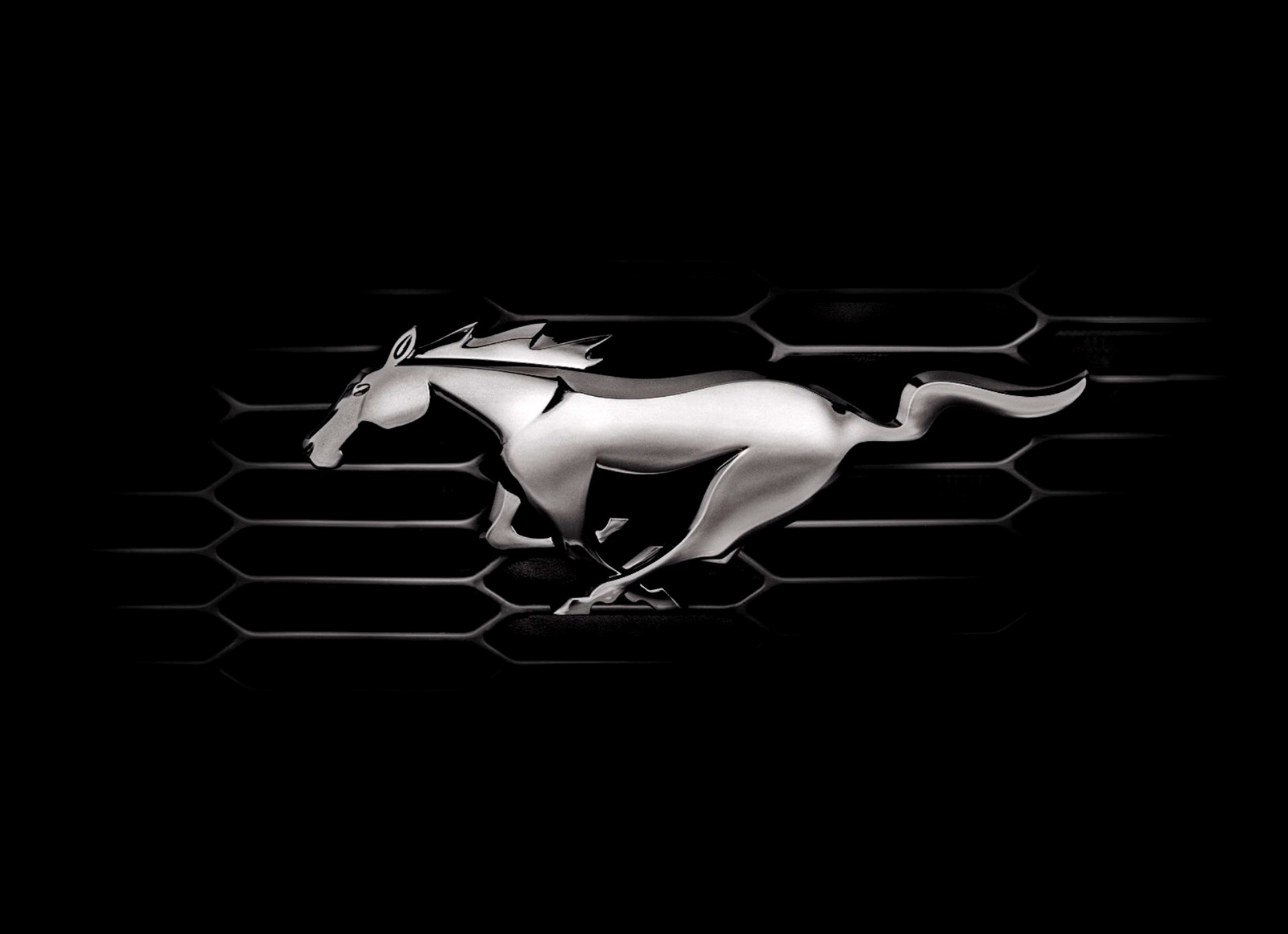 Ολοκαίνουργια Ford Mustang την Πέμπτη 5/12