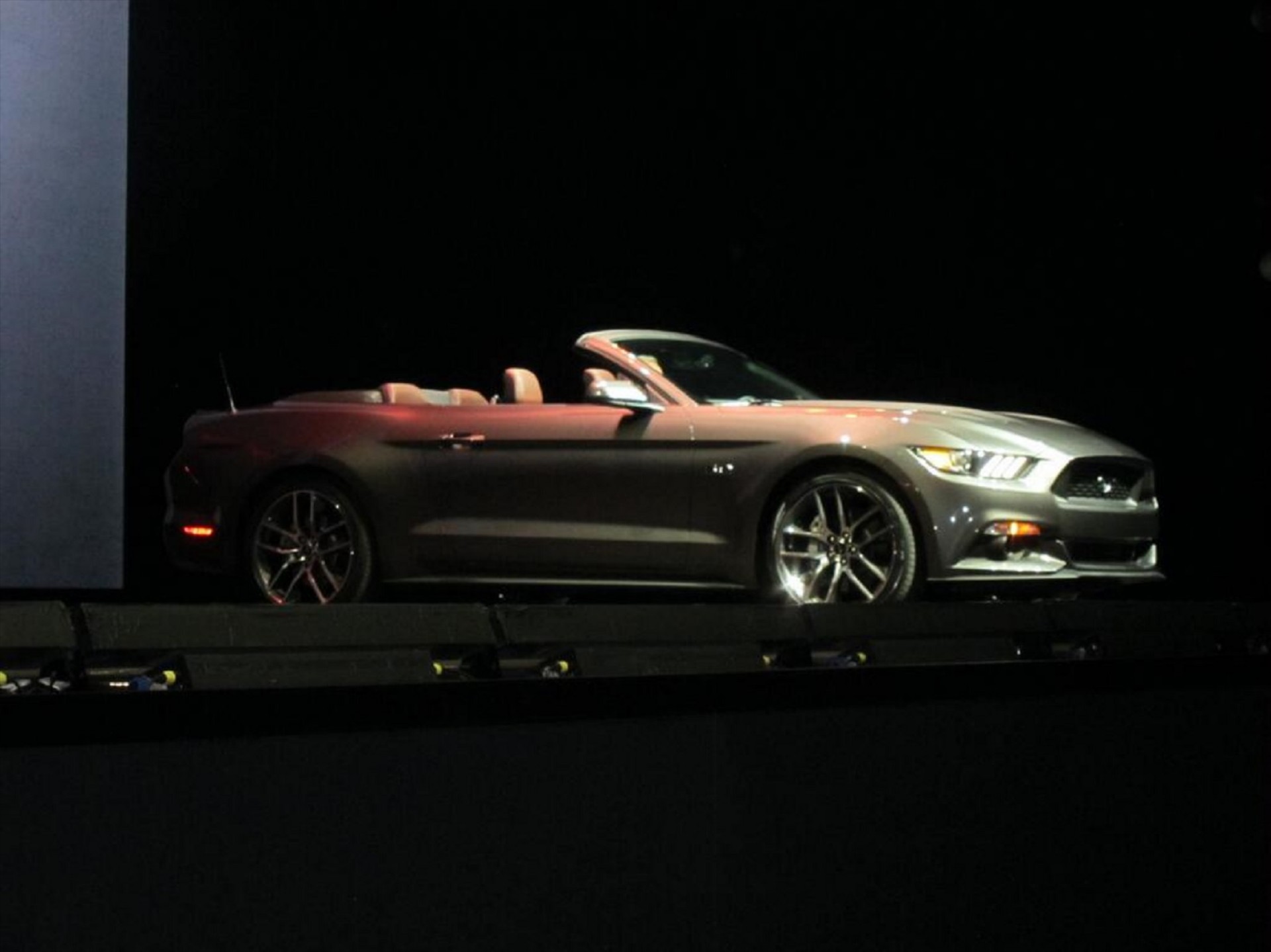 Ford Mustang Convertible