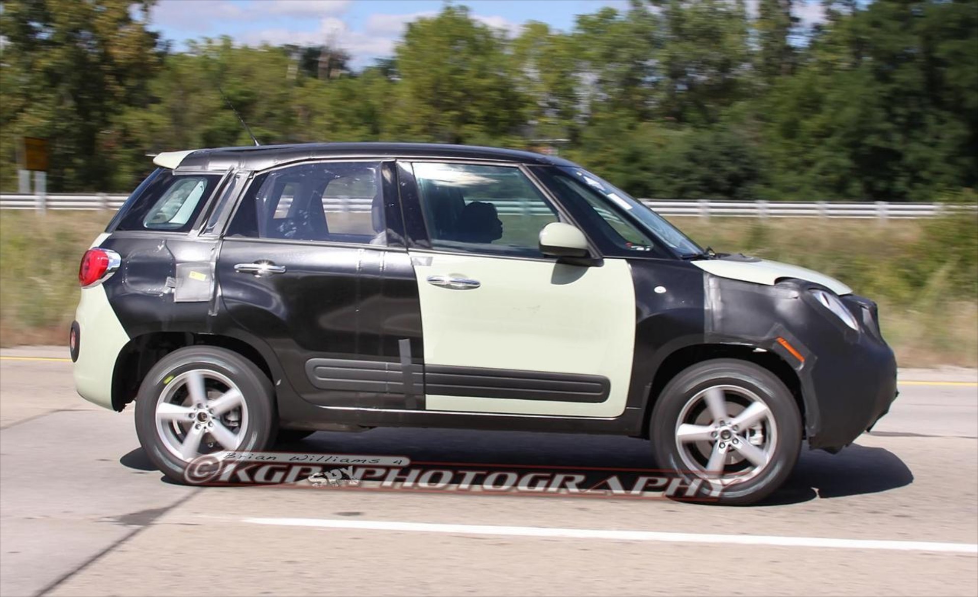 Jeepster ο Βενιαμίν της Jeep