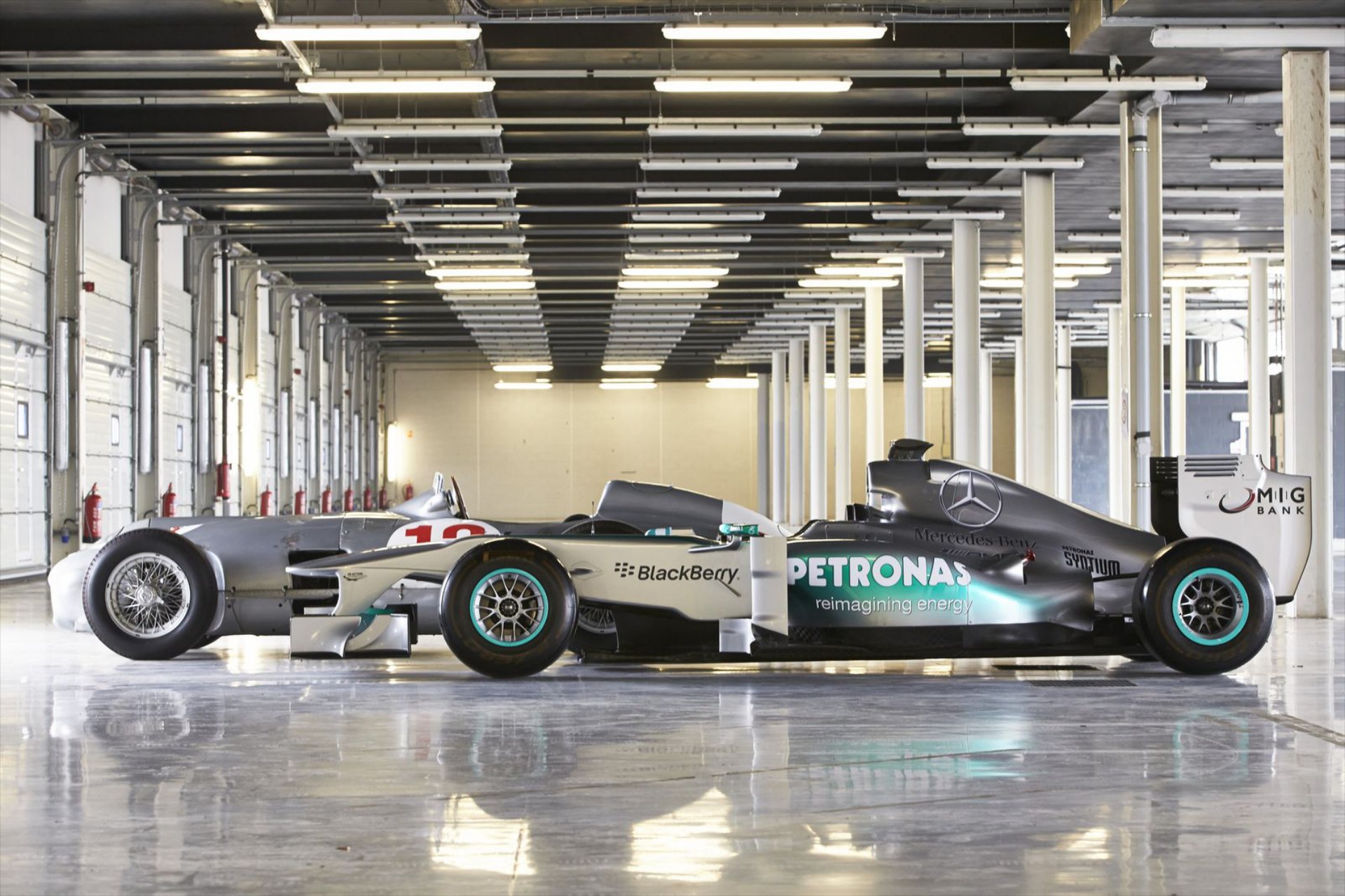 H Mercedes «ψωνίζει» από την Red Bull Racing